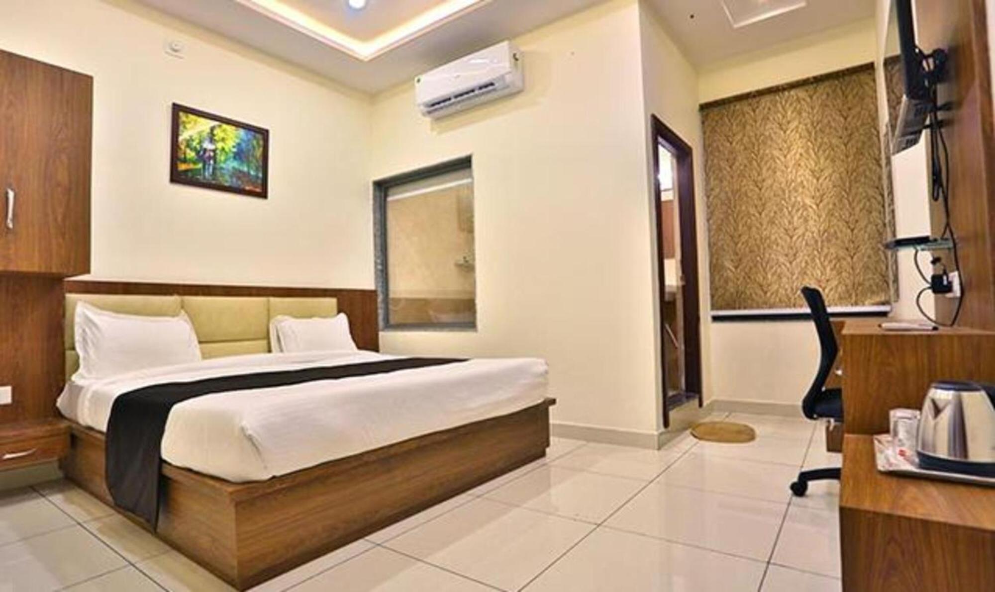 Fabhotel Prime Shree Dev Prime Udaipur Ngoại thất bức ảnh